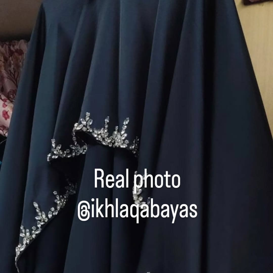 Classic Imported Signature Abaya