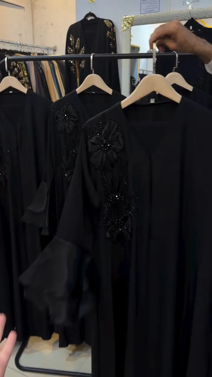 Tissuework style abaya