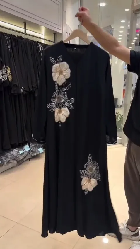 Tissue handwork abaya — 5
